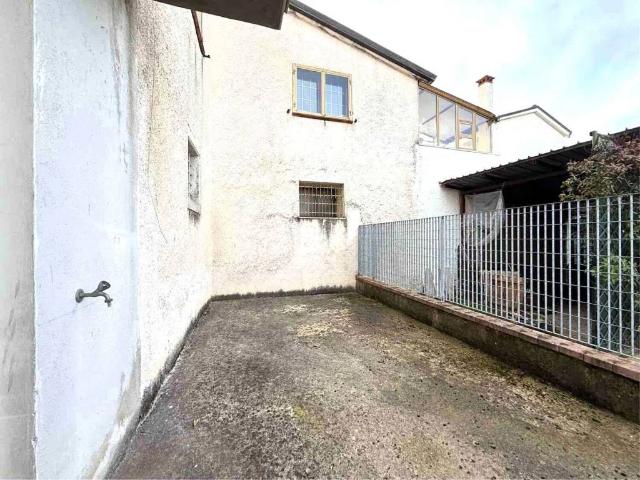 Villa Indipendente in vendita a Torella Dei Lombardi, Campania