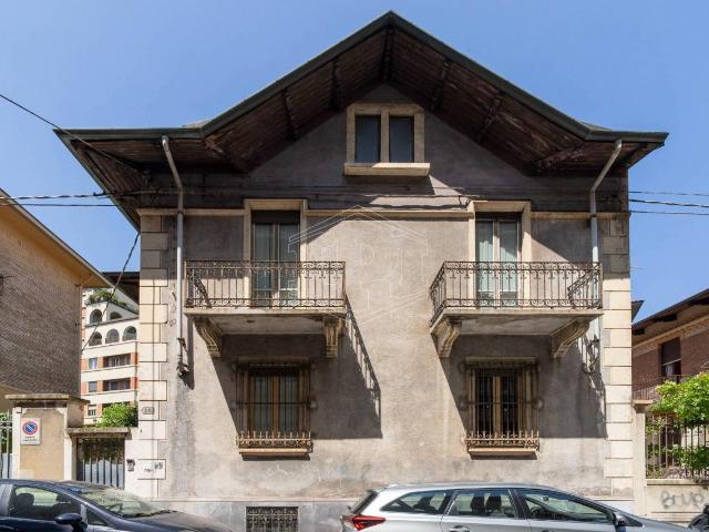 Villa Indipendente in vendita a Circoscrizione 4, Piemonte