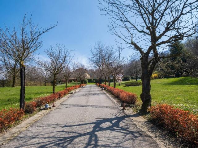 Villa Indipendente in vendita a Circoscrizione 7, Piemonte