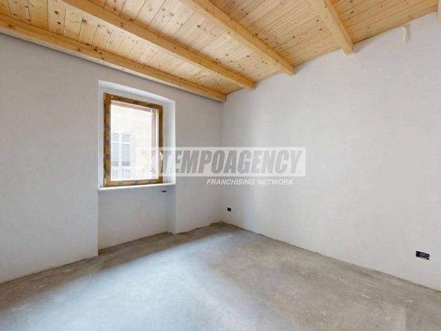 Villa Indipendente in vendita a Circoscrizione 4, Piemonte