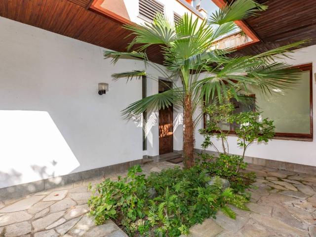 Villa Indipendente in vendita a Pian del Lot, Torino