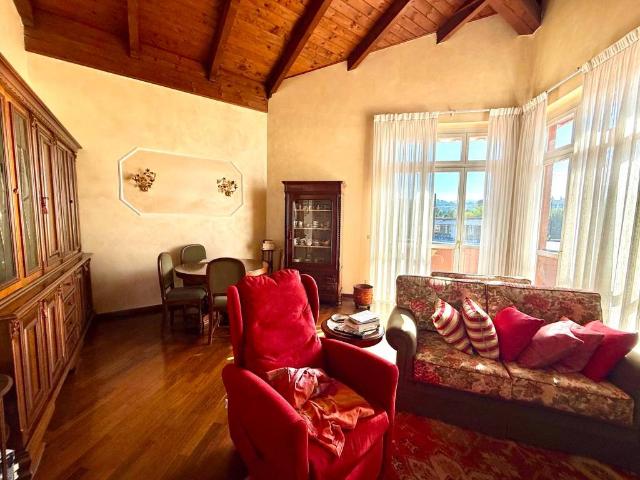 Villa Indipendente in vendita a Bertolla, Piemonte