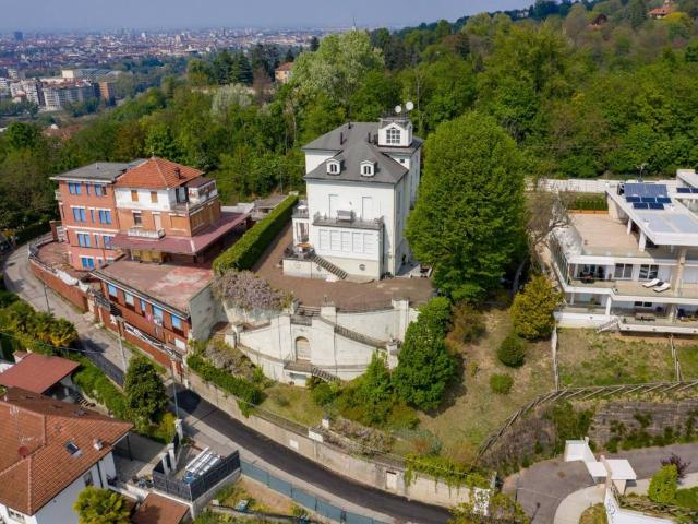 Villa Indipendente in vendita a Cavoretto, Piemonte