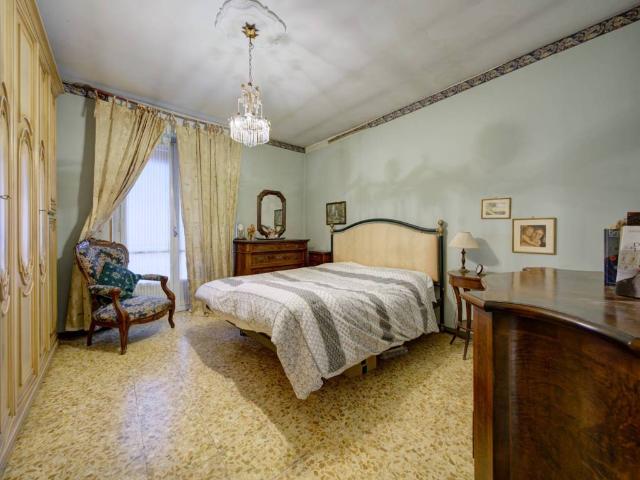 Villa Indipendente in vendita a Circoscrizione 5, Piemonte