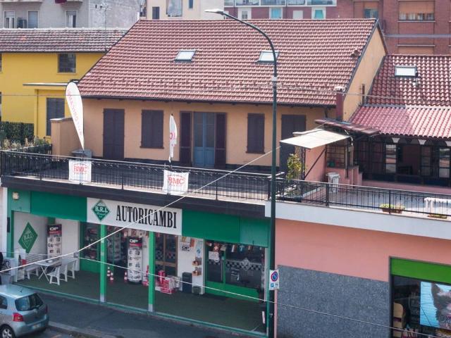 Villa Indipendente in vendita a Circoscrizione 5, Piemonte