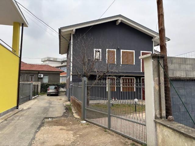 Villa Indipendente in vendita a Circoscrizione 2, Piemonte