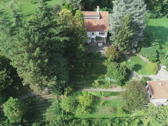Villa Indipendente in vendita a Circoscrizione 8, Piemonte