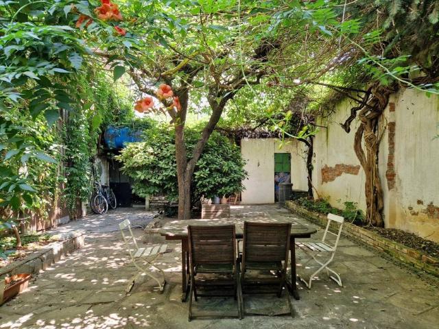 Villa Indipendente in vendita a Circoscrizione 6, Piemonte
