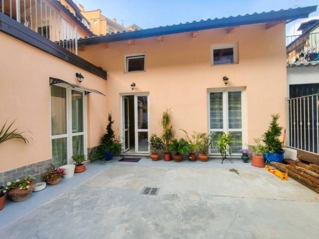 Villa Indipendente in vendita a Borgo Vittoria, Torino