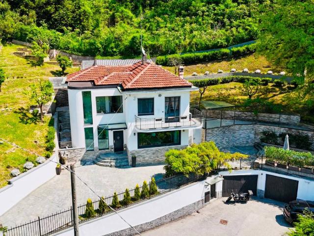 Villa Indipendente in vendita a Circoscrizione 7, Piemonte