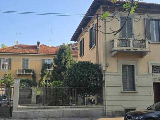 Villa Indipendente in vendita a Circoscrizione 3, Piemonte