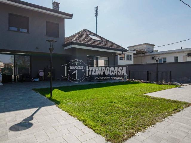 Villa Indipendente in vendita a Circoscrizione 2, Grugliasco