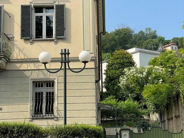 Villa Indipendente in vendita a Circoscrizione 8, Piemonte