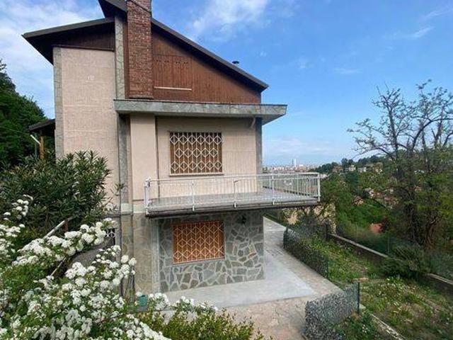 Villa Indipendente in vendita a Cavoretto, Piemonte