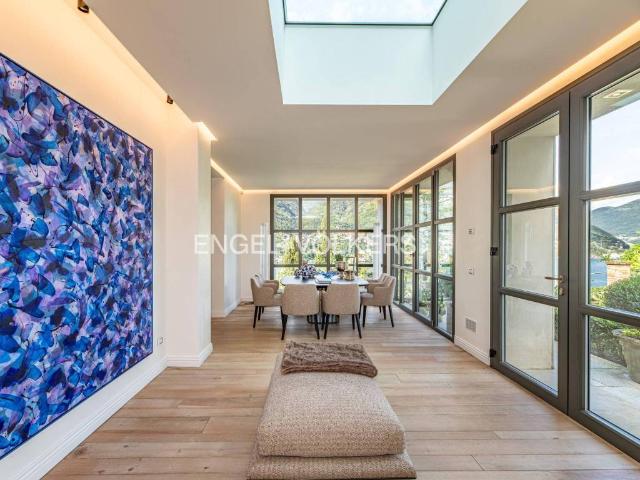 Villa Indipendente in vendita a Torno, Lombardia