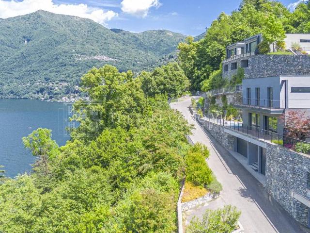 Villa Indipendente in vendita a Torno, Lombardia