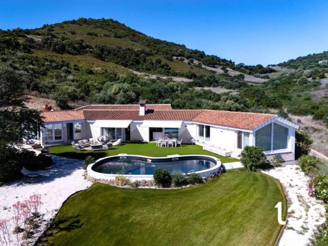 Villa Indipendente in vendita a Torpè, Sardigna/Sardegna