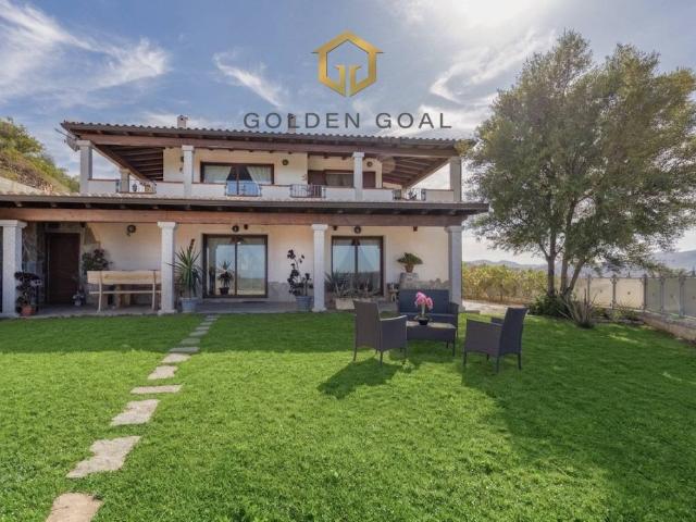Villa Indipendente in vendita a Torpè, Sardigna/Sardegna