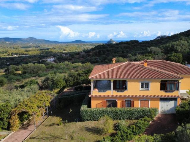 Villa Indipendente in vendita a Biddanoa, Torpè