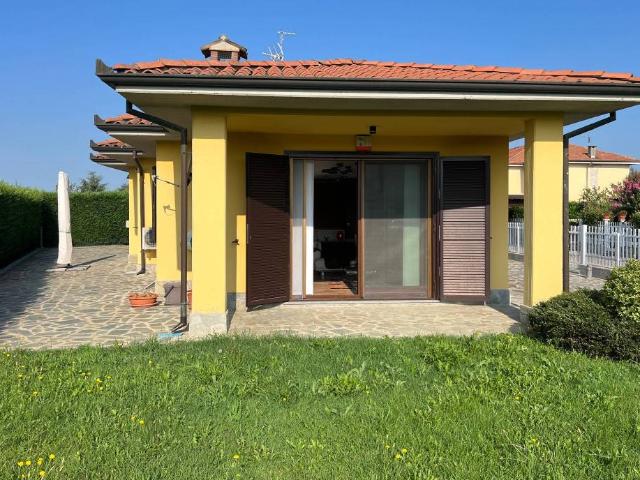 Villa Indipendente in vendita a Torrazza Coste, Lombardia