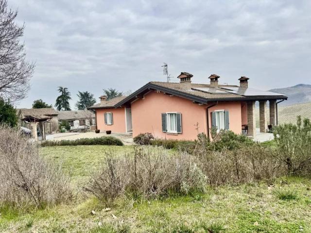 Villa Indipendente in vendita a Torrazza Coste, Lombardia