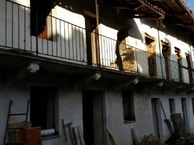 Villa Indipendente in vendita a Piemonte, Biella