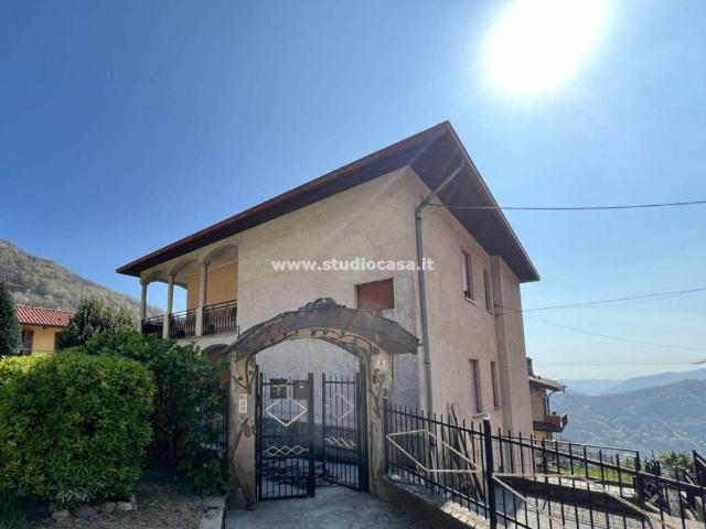 Villa Indipendente in vendita a Torre De' Busi, Lombardia
