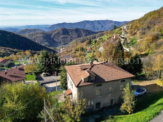 Villa Indipendente in vendita a Torre De' Busi, Lombardia