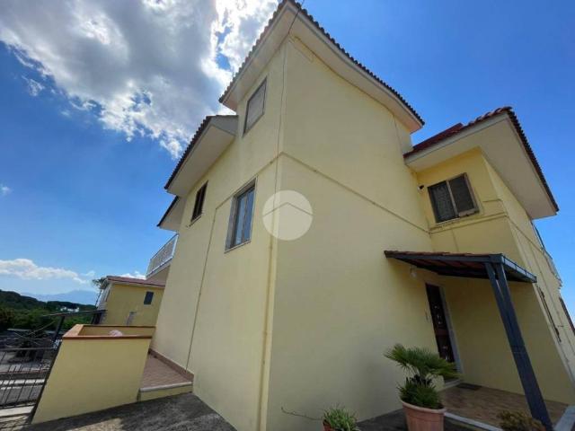 Villa Indipendente in vendita a Lava Nuovo, Torre Del Greco