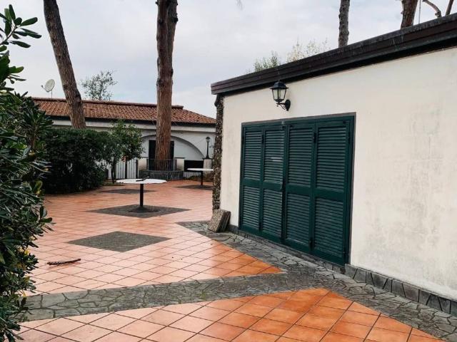 Villa Indipendente in vendita a Leopardi, Torre Del Greco