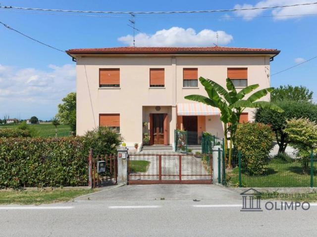 Villa Indipendente in vendita a Torre Di Mosto, Veneto