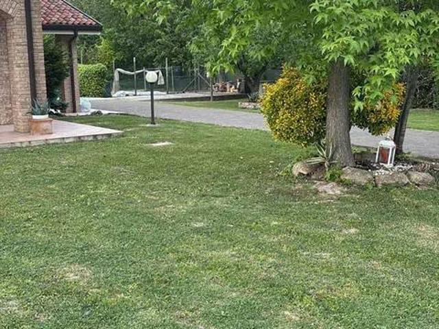 Villa Indipendente in vendita a Torre Di Mosto, Veneto