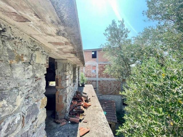 Villa Indipendente in vendita a Torre Orsaia, Campania