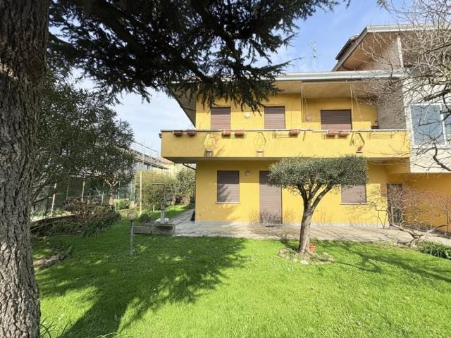 Villa Indipendente in vendita a Torreglia, Veneto