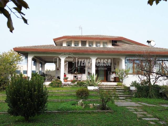 Villa Indipendente in vendita a Torreglia, Veneto