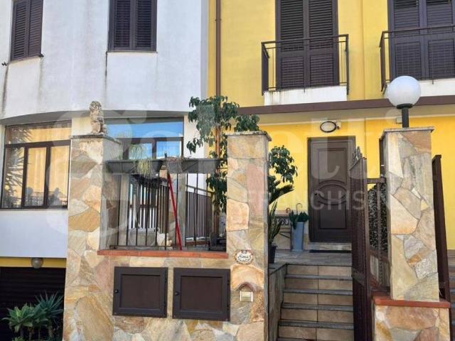 Villa Indipendente in vendita a Torregrotta, Sicilia