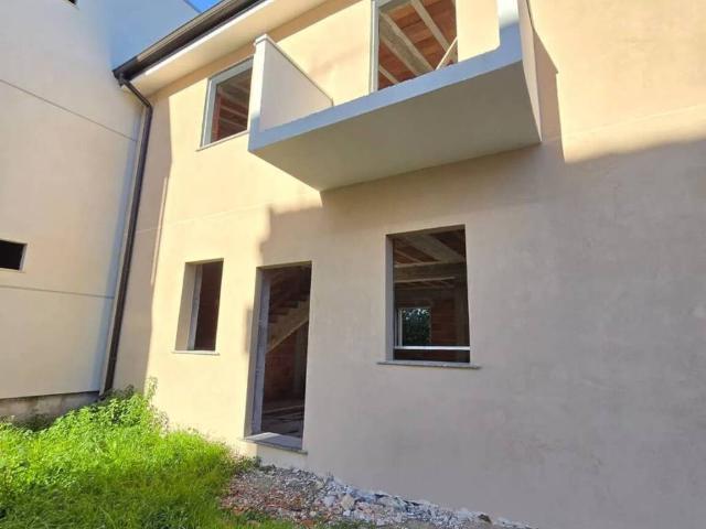 Villa Indipendente in vendita a Marina di Torrenova, Torrenova