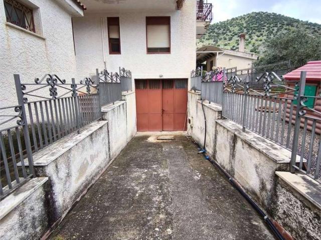 Villa Indipendente in vendita a Torretta, Sicilia