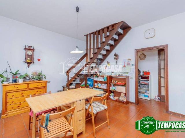 Villa Indipendente in vendita a Torrevecchia Pia, Lombardia