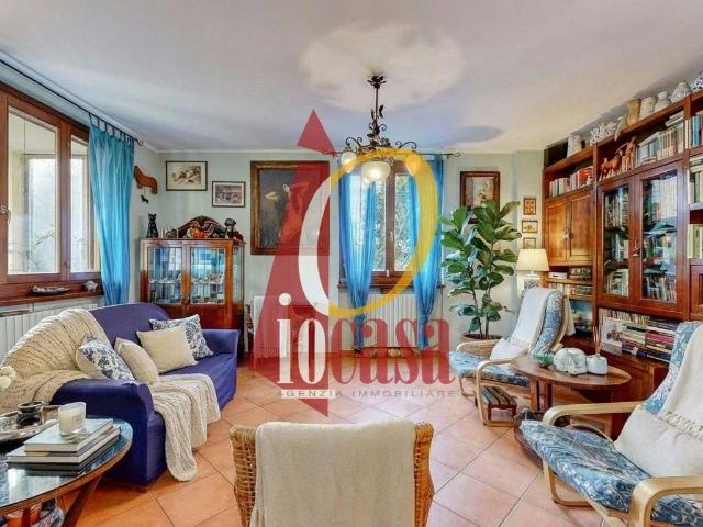 Villa Indipendente in vendita a Torrevecchia Pia, Lombardia