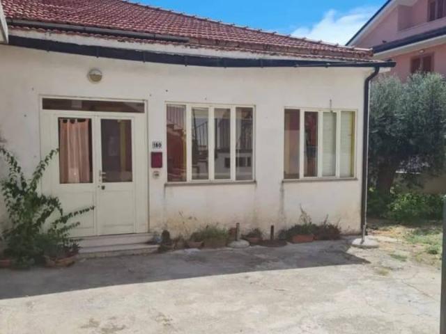 Villa Indipendente in vendita a Chieti, Abruzzo