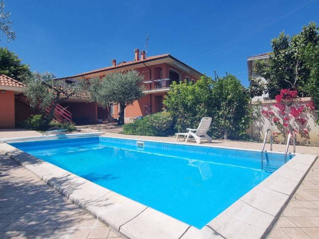 Villa Indipendente in vendita a Ripa Teatina, Abruzzo
