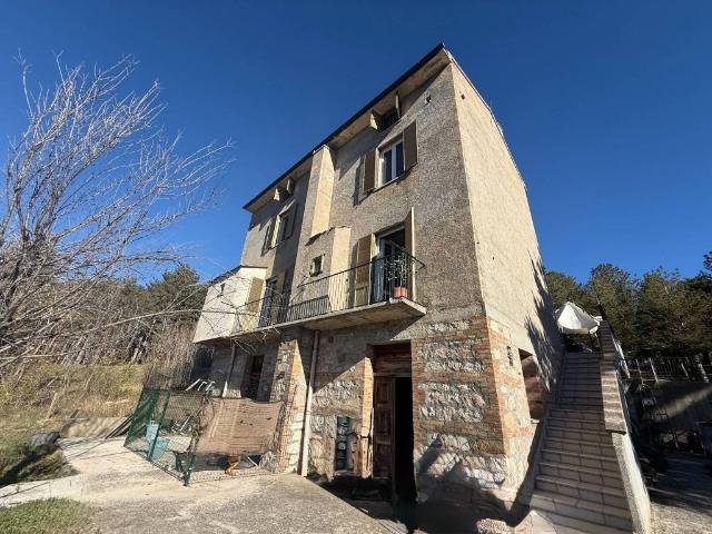 Villa Indipendente in vendita a Torricella Peligna, Abruzzo