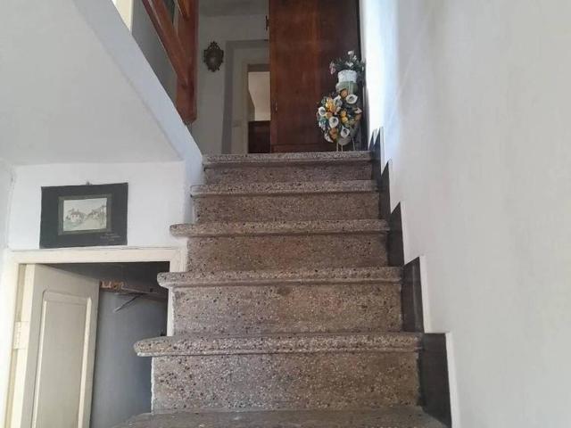 Villa Indipendente in vendita a Torriglia, Liguria
