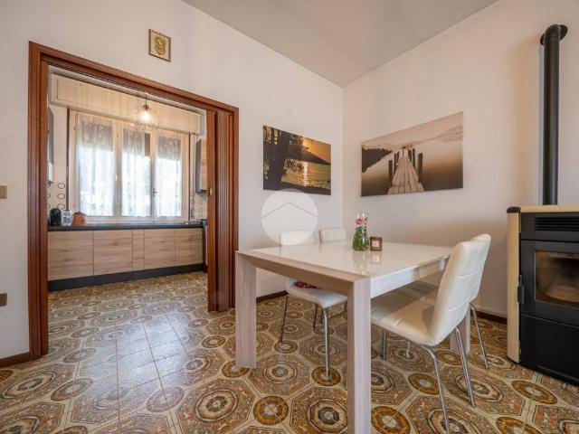 Villa Indipendente in vendita a Torrile