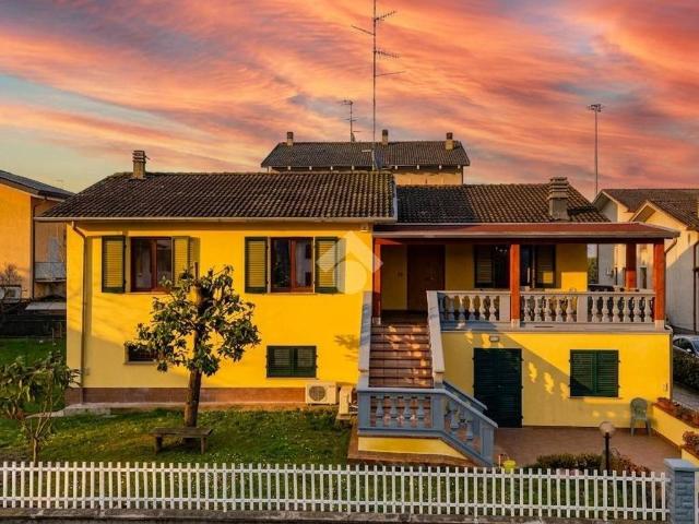 Villa Indipendente in vendita a Torrile, San Polo