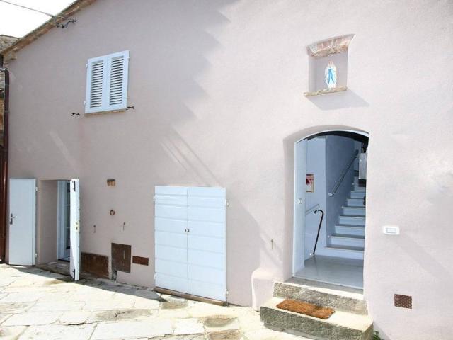 Villa Indipendente in vendita a Torrita, Toscana