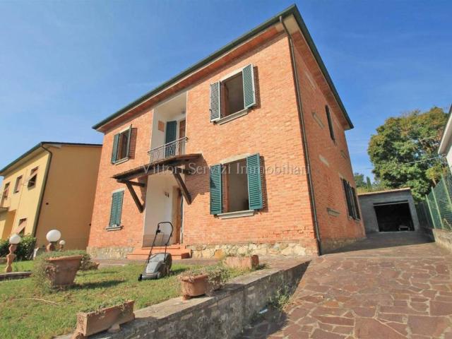 Villa Indipendente in vendita a Torrita, Toscana