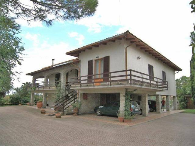 Villa Indipendente in vendita a Torrita, Toscana