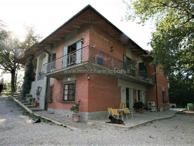 Villa Indipendente in vendita a Torrita, Toscana